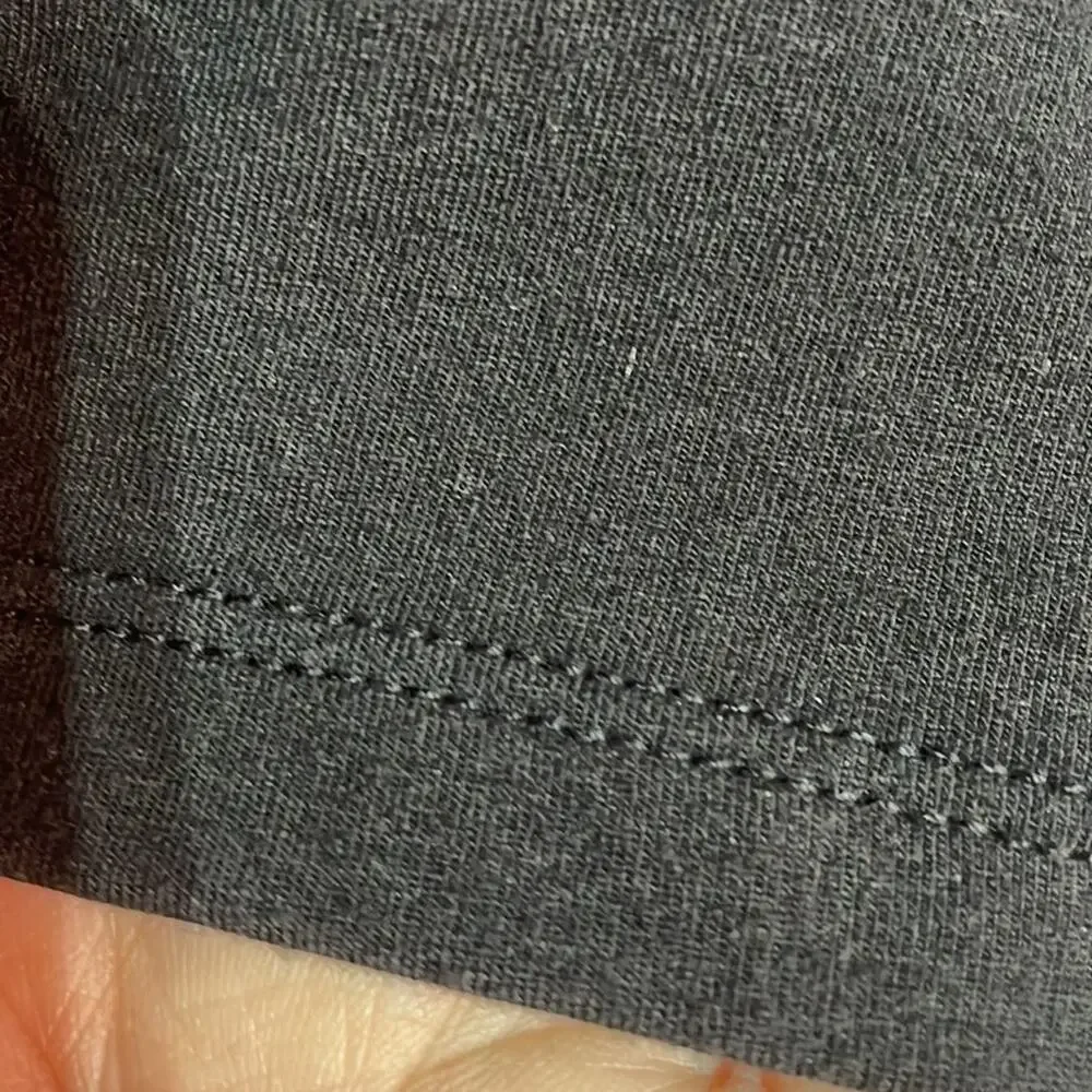 Carole Little 2x black cotton spandex slight scoop neck tank for layering euc